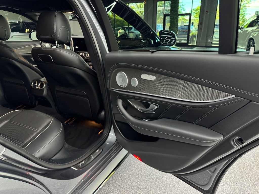 2019 Mercedes-Benz E-Class Image 35