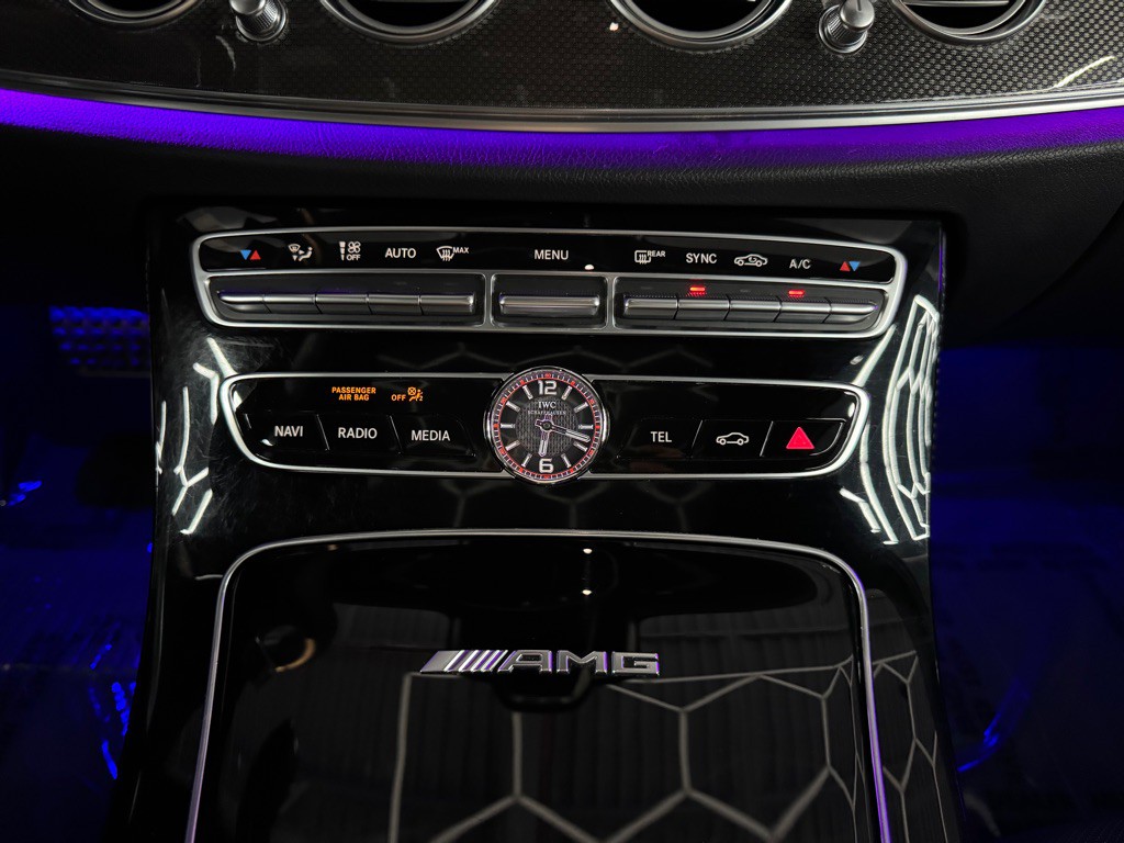 2019 Mercedes-Benz E-Class Image 53