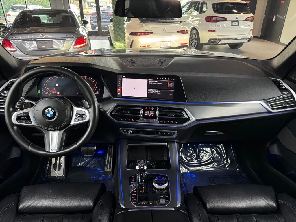 2019 BMW X5 Image 32