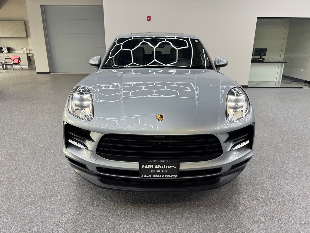 2020 Porsche Macan Image 4