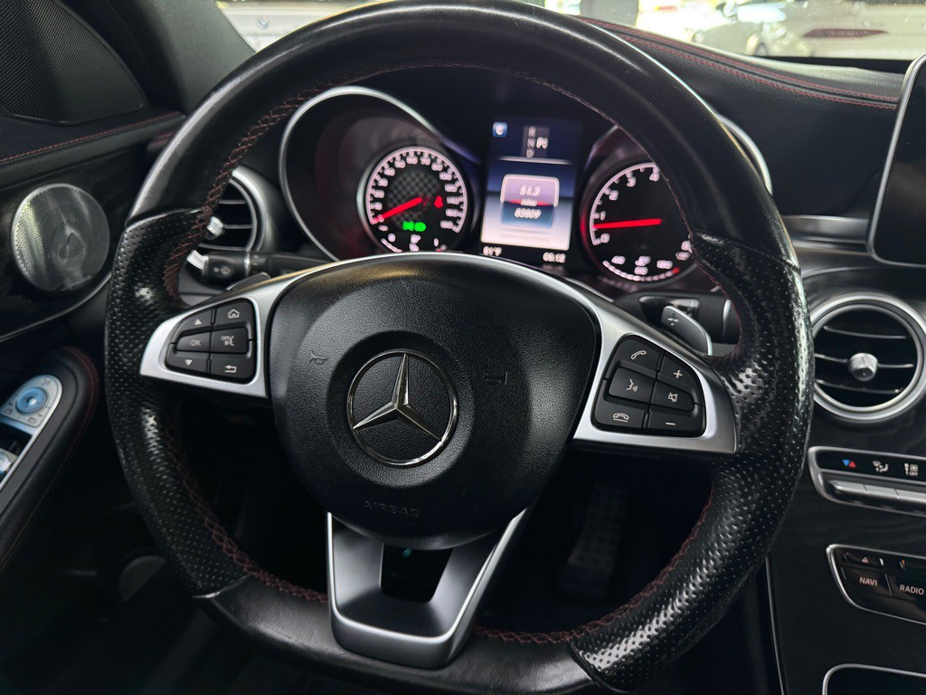 2016 Mercedes-Benz C-Class Image 31