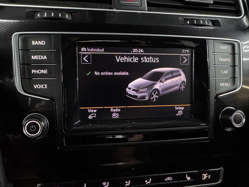 2015 Volkswagen GTI Image 29