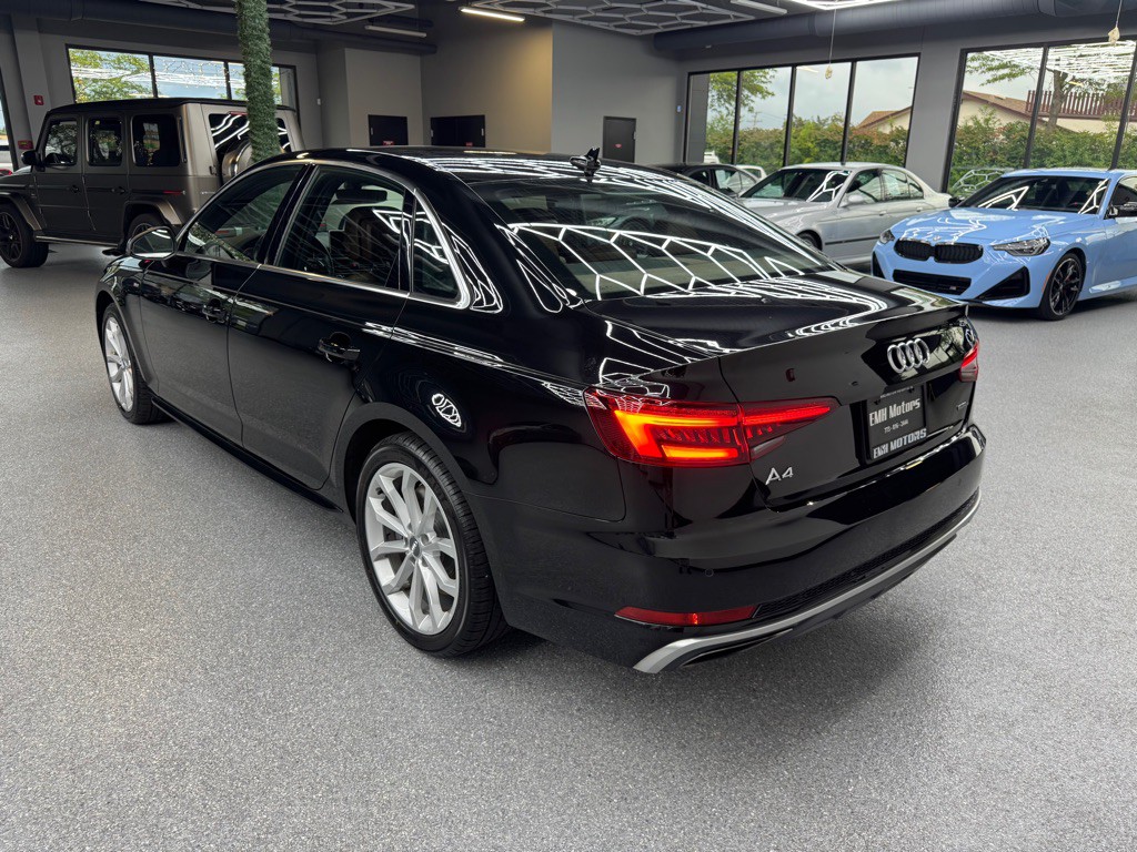2019 Audi A4 Image 12