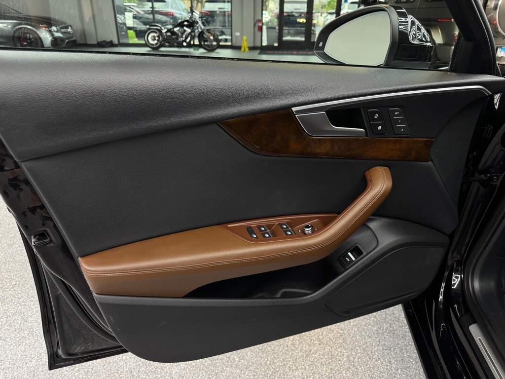 2019 Audi A4 Image 21