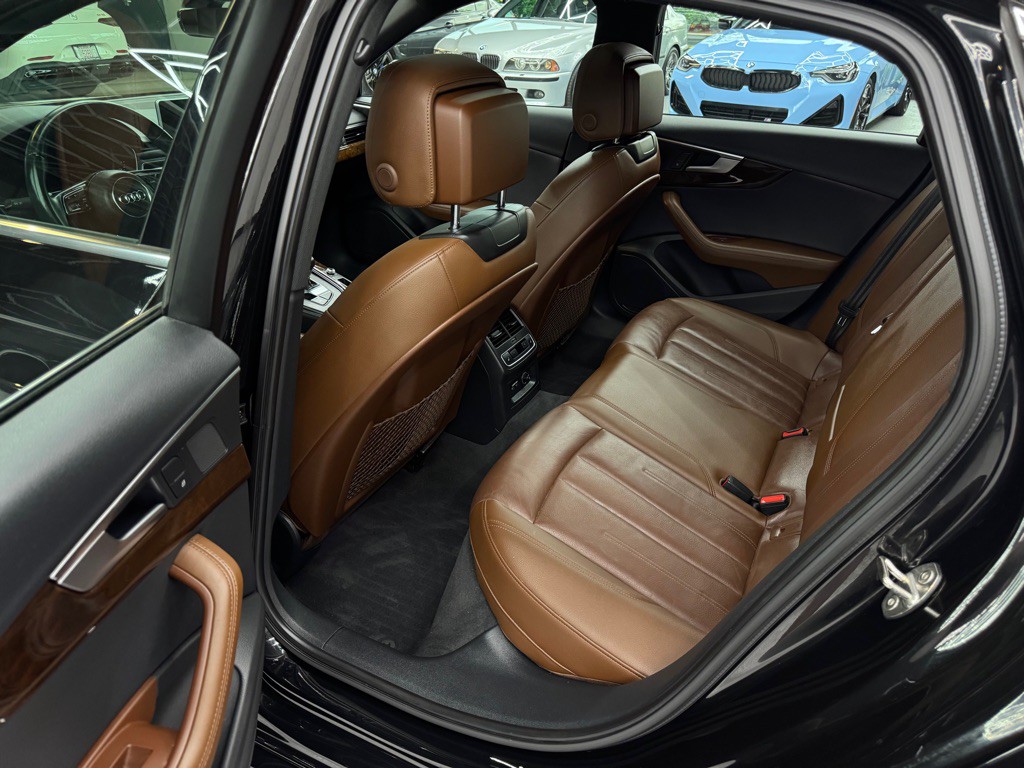 2019 Audi A4 Image 25