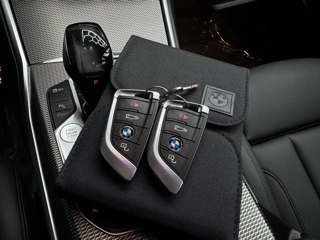 2020 BMW 3 Series Image 46