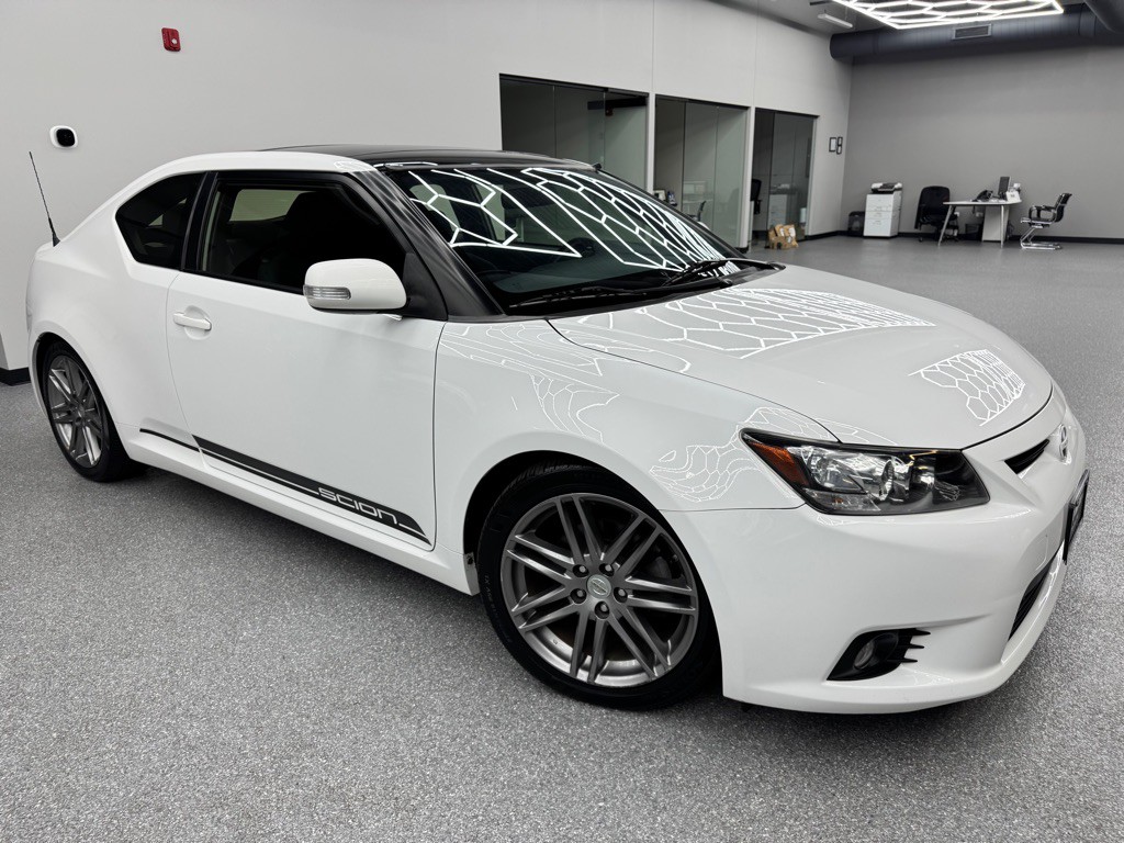 2013 Scion tC Image 2