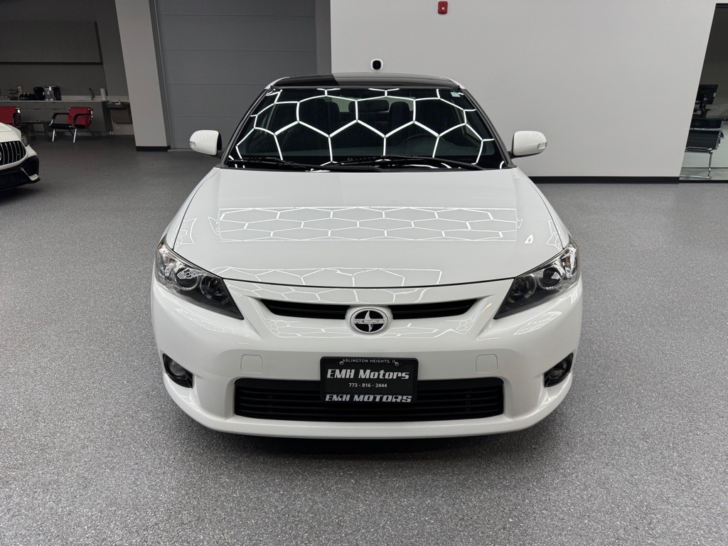 2013 Scion tC Image 3
