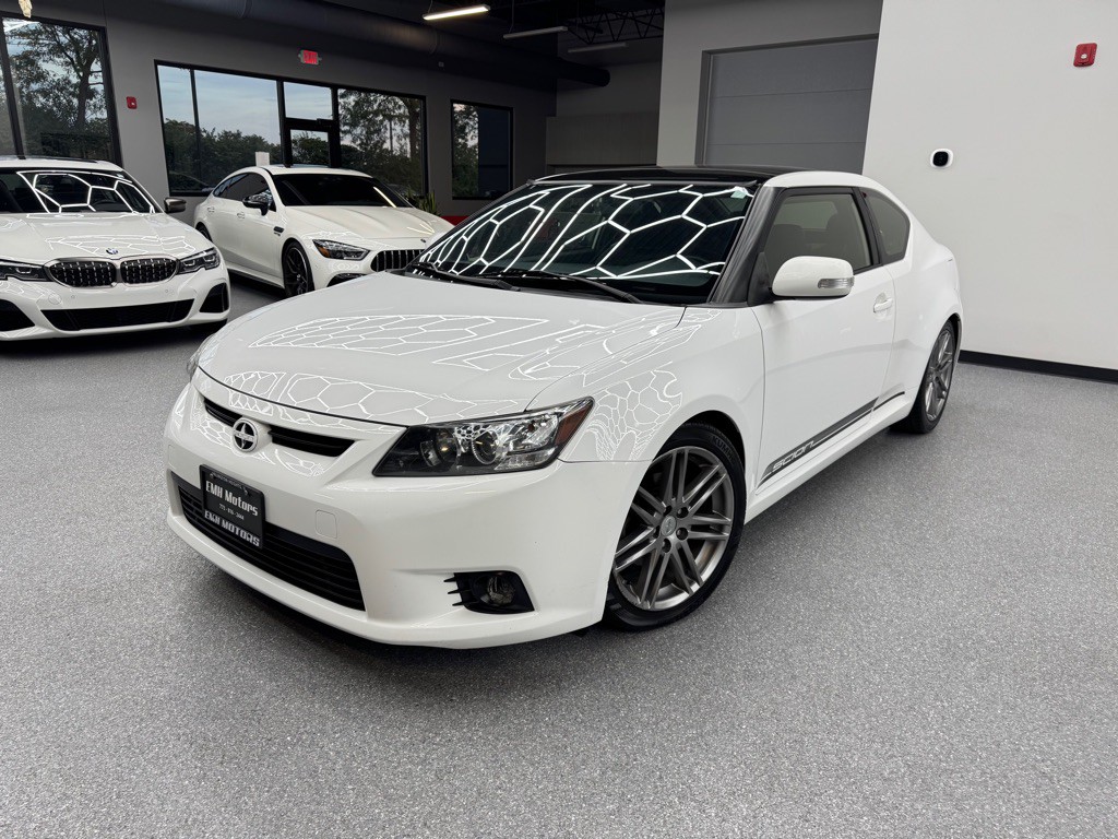 2013 Scion tC Image 5