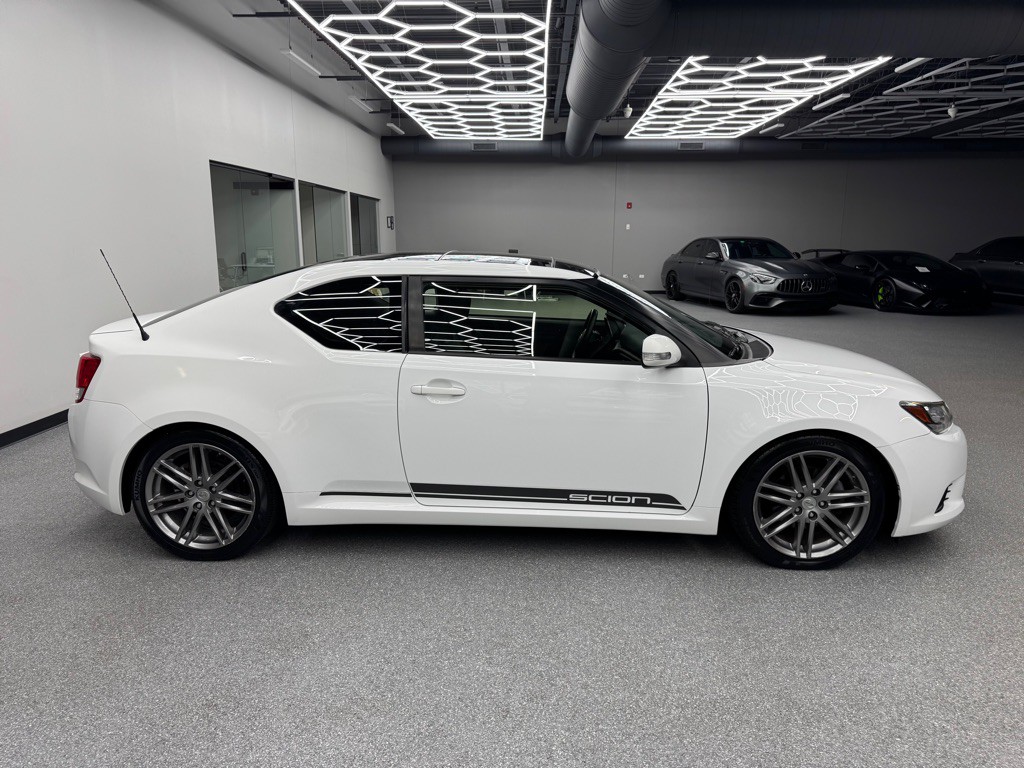 2013 Scion tC Image 12
