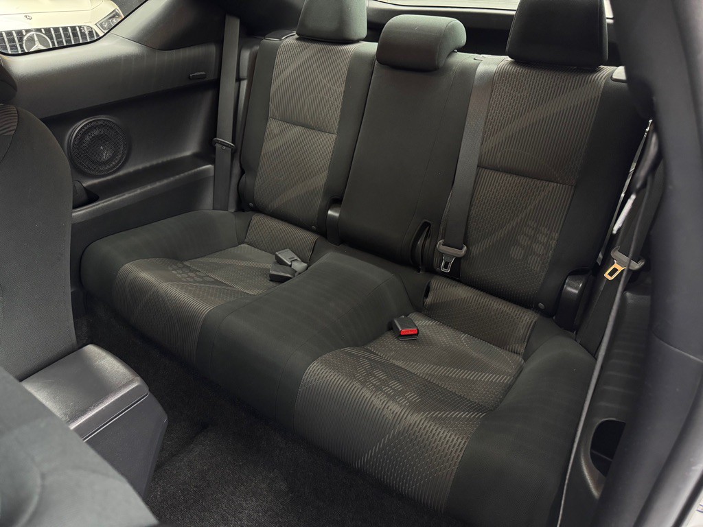 2013 Scion tC Image 17