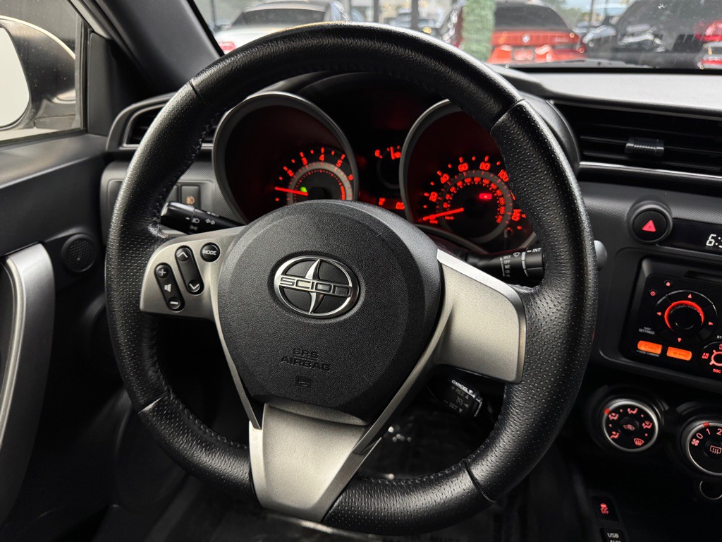2013 Scion tC Image 22