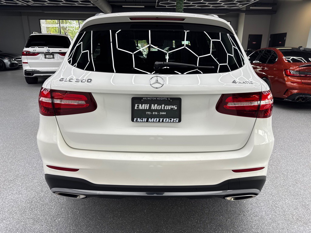 2016 Mercedes-Benz GLC-Class Image 8