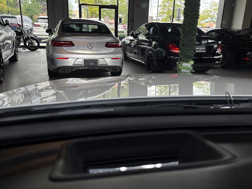 2016 Mercedes-Benz GLC-Class Image 30