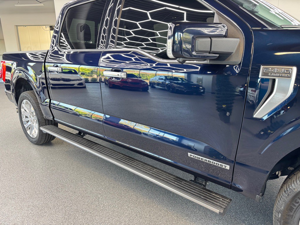 2023 Ford F-150 Image 3