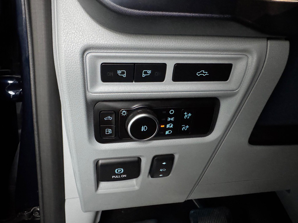 2023 Ford F-150 Image 39