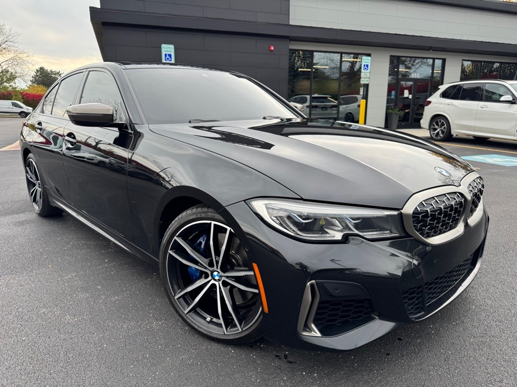 2020 BMW 3 Series Image 2