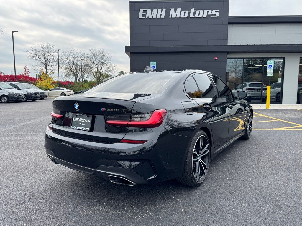 2020 BMW 3 Series Image 12