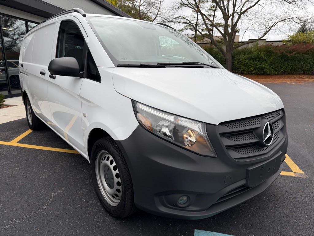 2016 Mercedes-Benz Metris Image 4
