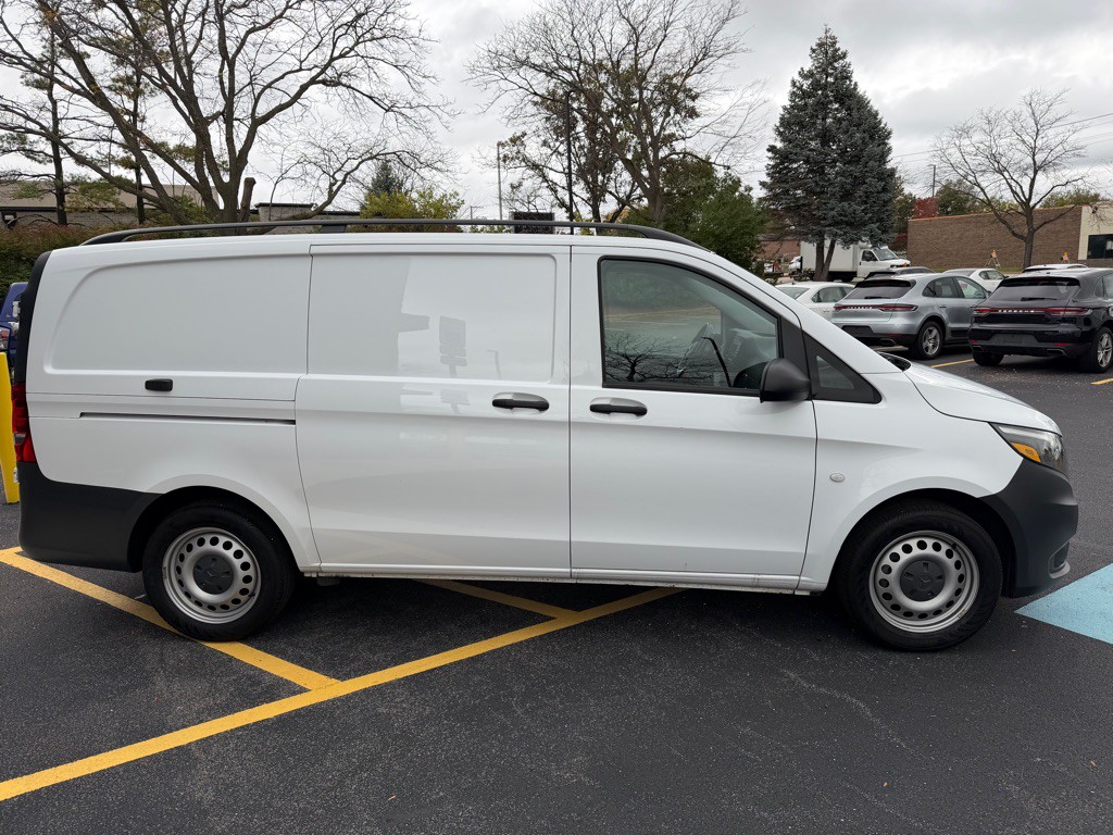 2016 Mercedes-Benz Metris Image 5