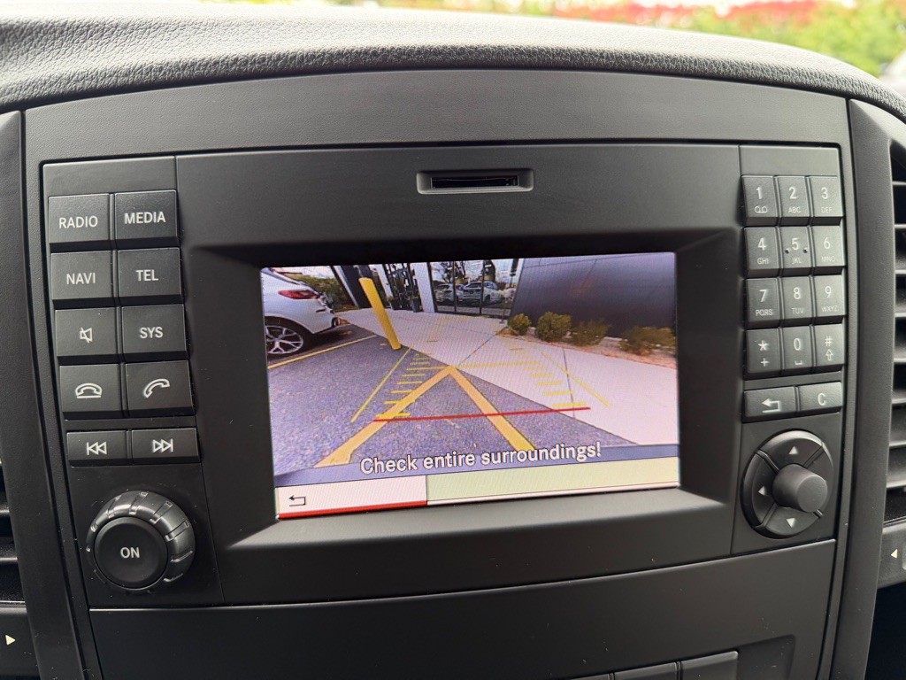 2016 Mercedes-Benz Metris Image 19