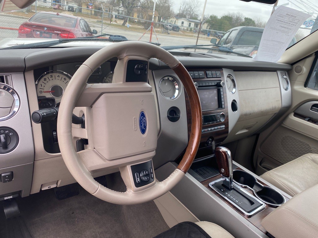 2010 Ford Expedition Image 11