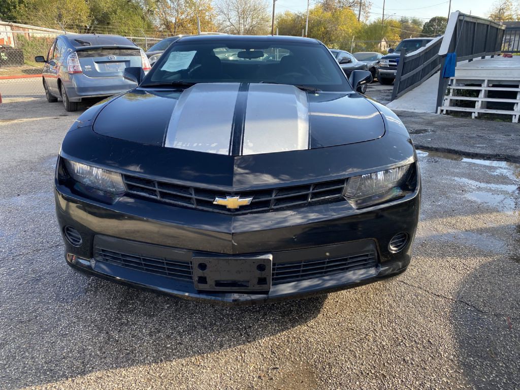 2014 Chevrolet Camaro Image 2