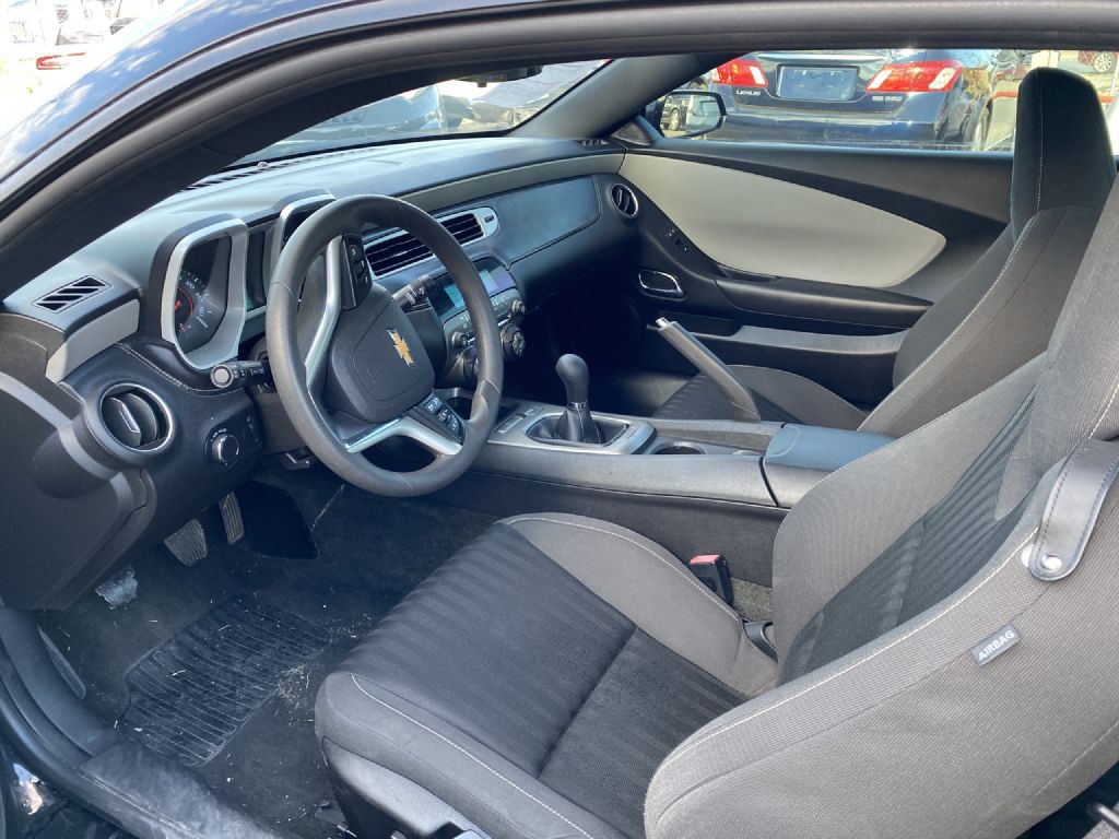 2014 Chevrolet Camaro Image 6