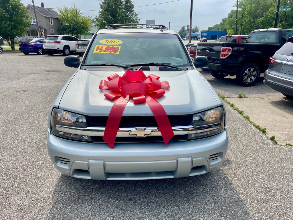 2007 Chevrolet Trailblazer Image 2