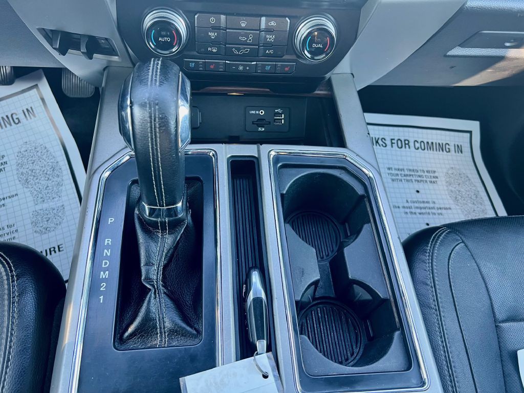 2015 Ford F-150 Image 18
