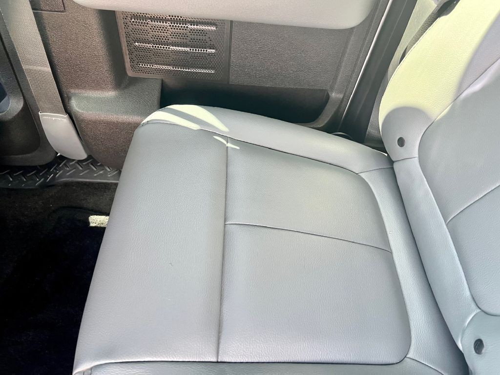 2014 Ford F-150 Image 19