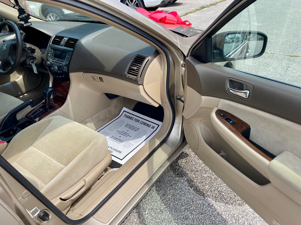 2006 Honda Accord Image 13