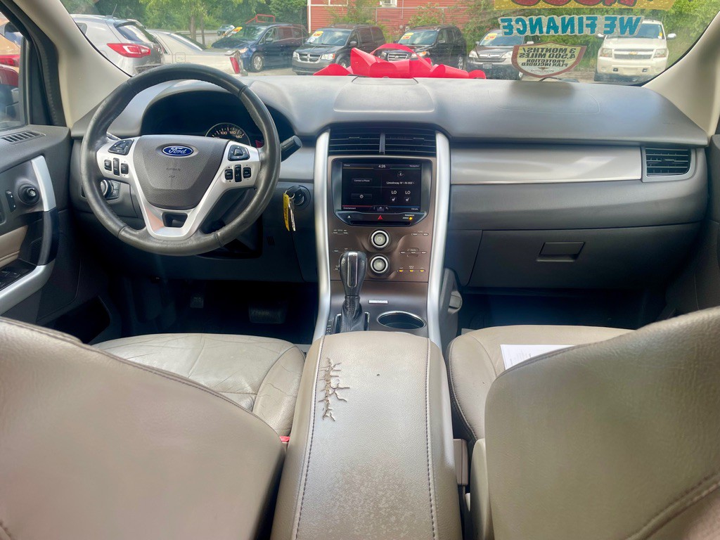 2014 Ford Edge Image 11