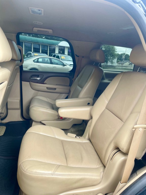 2010 Chevrolet Tahoe Image 15
