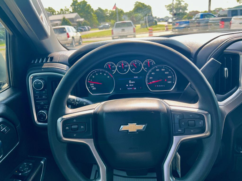 2020 Chevrolet Silverado 1500 Image 16