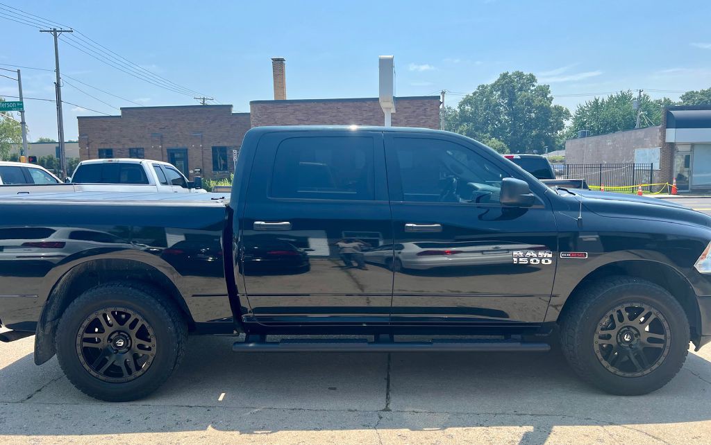 2015 RAM 1500 Image 4
