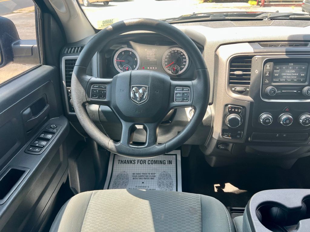 2015 RAM 1500 Image 19