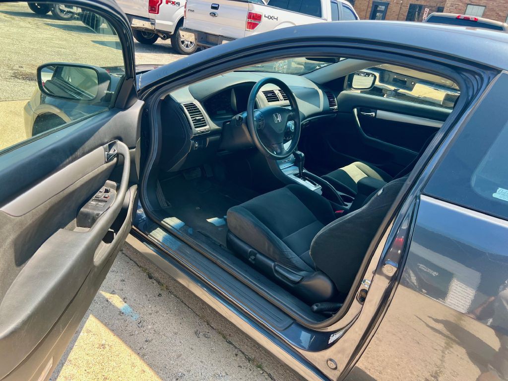 2007 Honda Accord Image 9