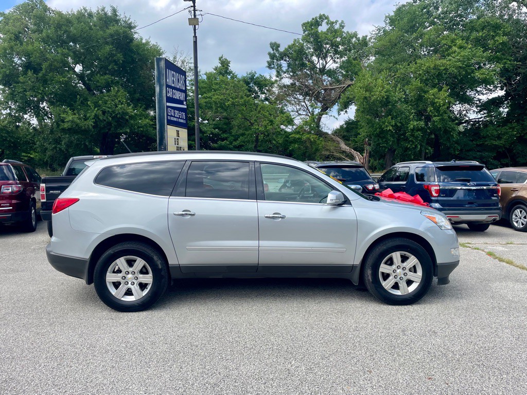 2012 Chevrolet Traverse Image 5