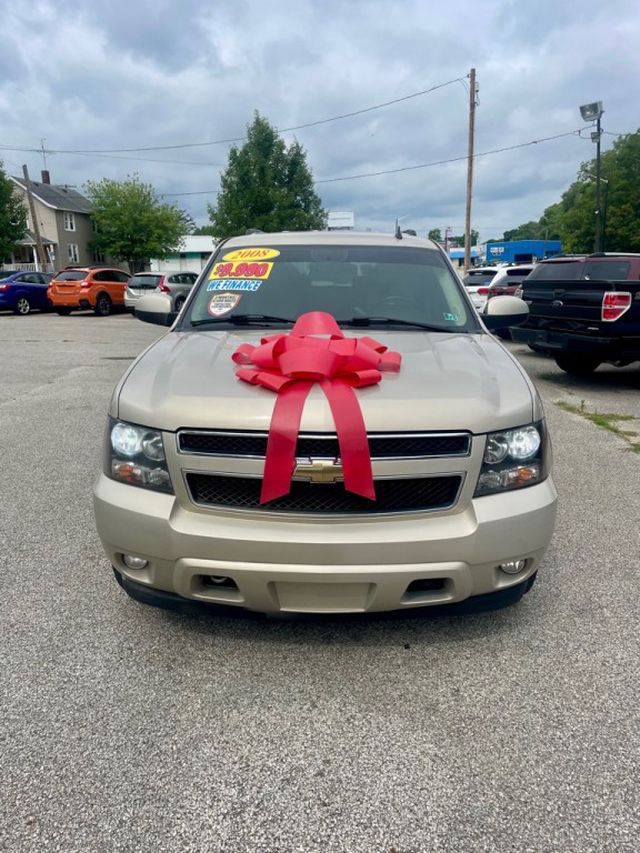 2008 Chevrolet Tahoe Image 2