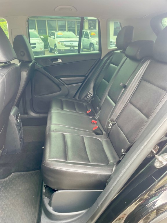2012 Volkswagen Tiguan Image 17
