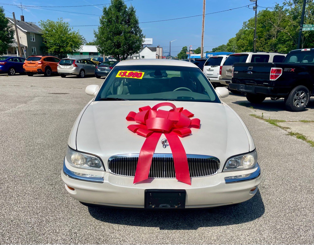 2001 Buick Park Avenue Image 2