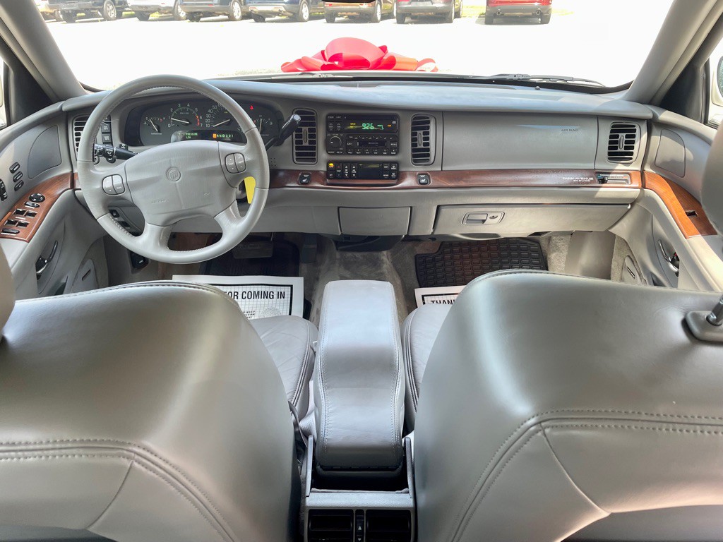 2001 Buick Park Avenue Image 11