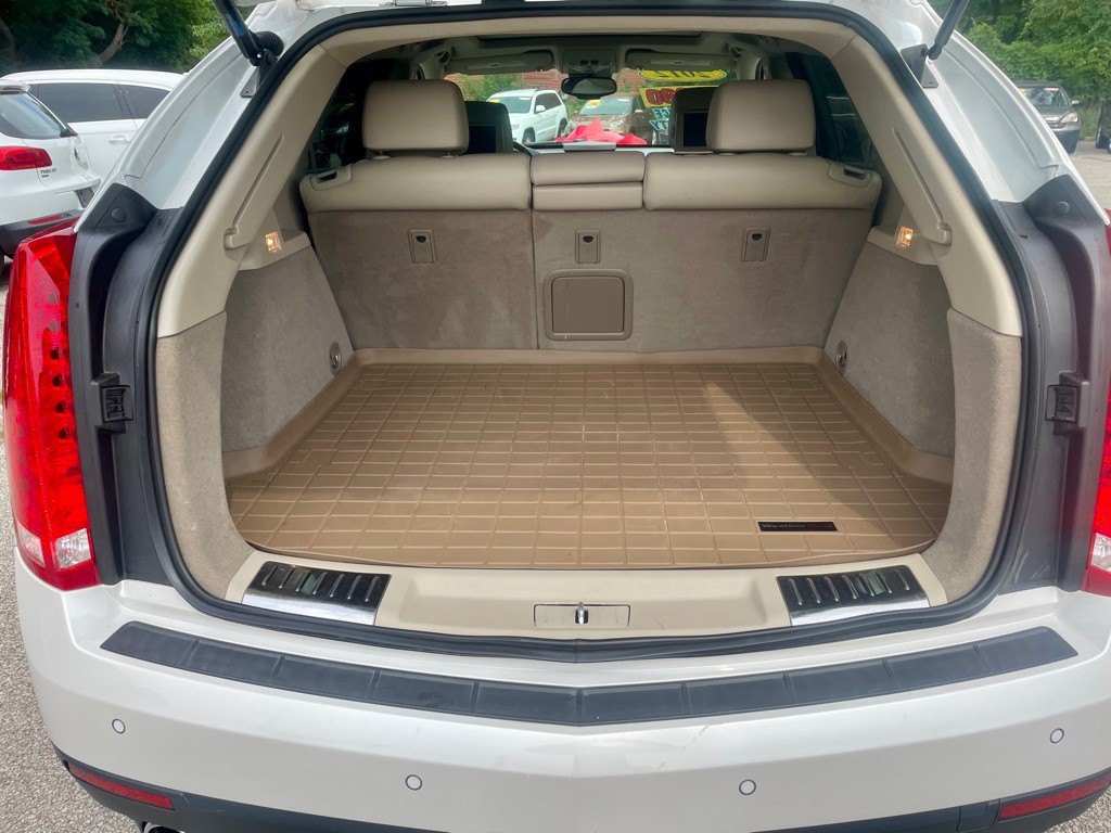 2012 Cadillac SRX Image 16