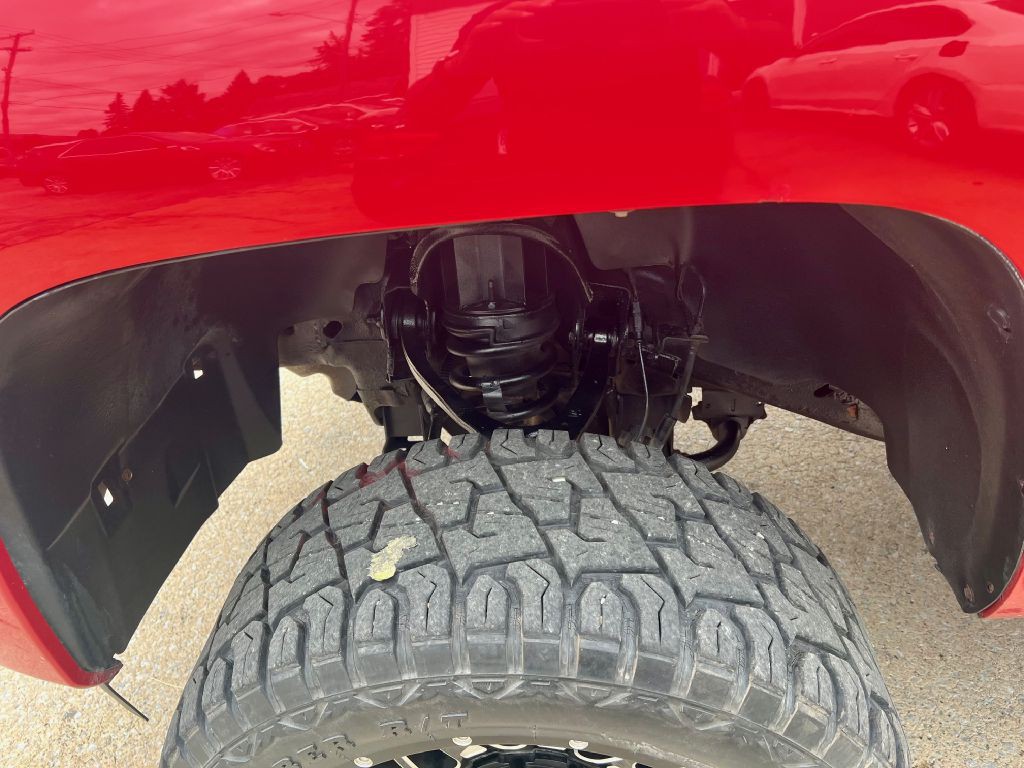 2011 Chevrolet Silverado 1500 Image 28