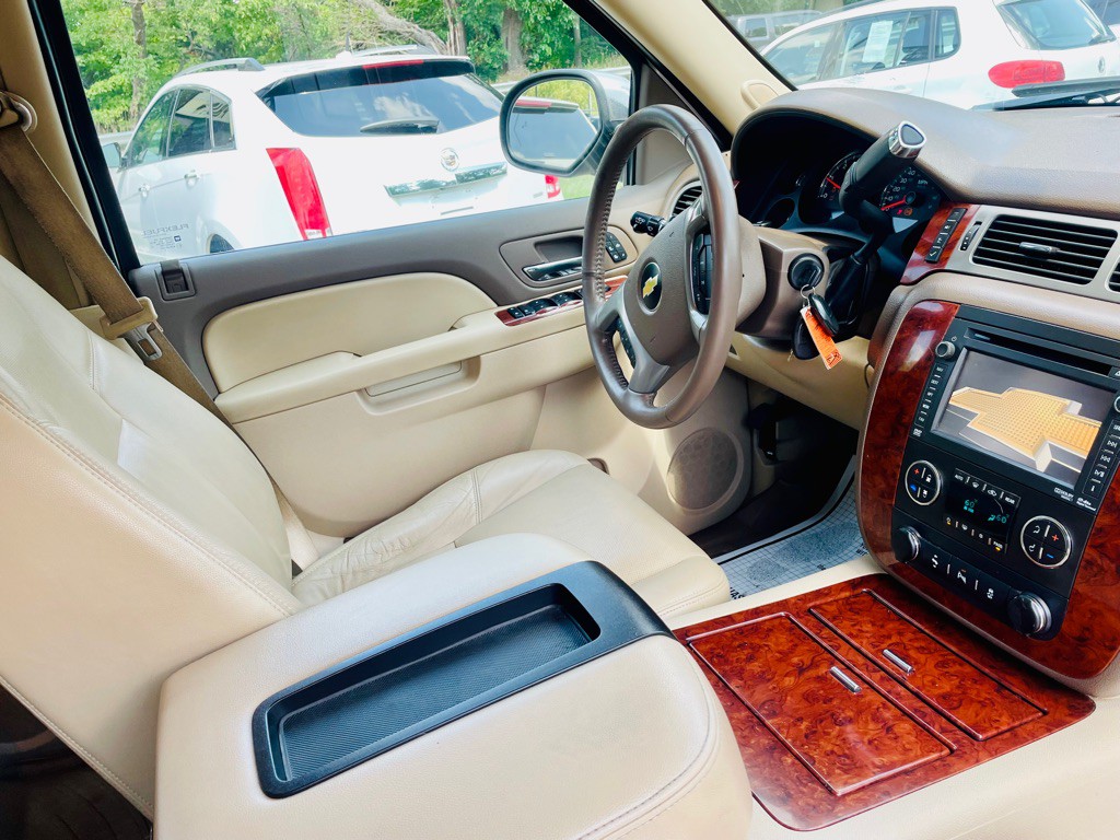 2013 Chevrolet Tahoe Image 10