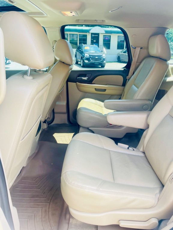 2013 Chevrolet Tahoe Image 16