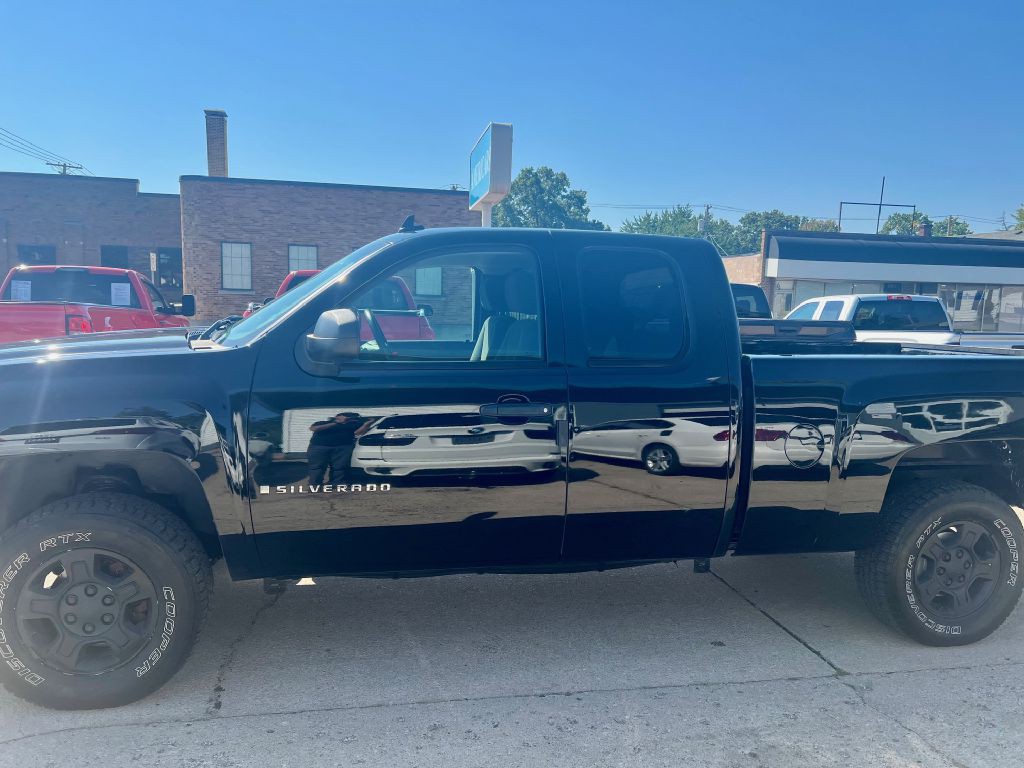 2007 Chevrolet Silverado 1500 Image 8