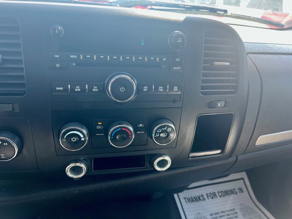 2007 Chevrolet Silverado 1500 Image 19