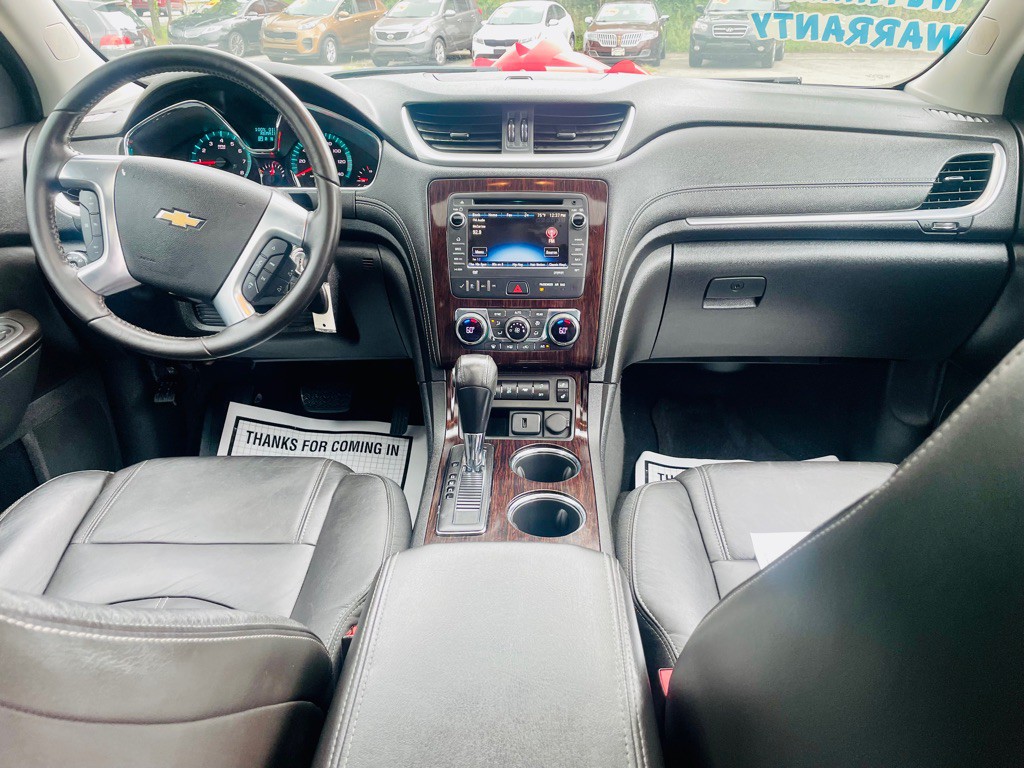 2017 Chevrolet Traverse Image 11